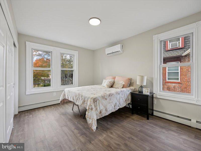 RIDLEY PARK - Residential