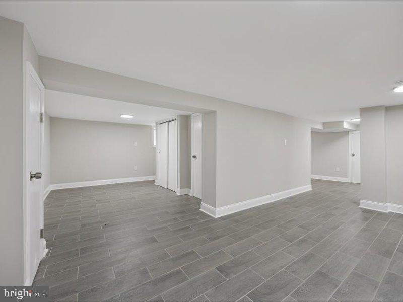 RIDLEY PARK - Residential