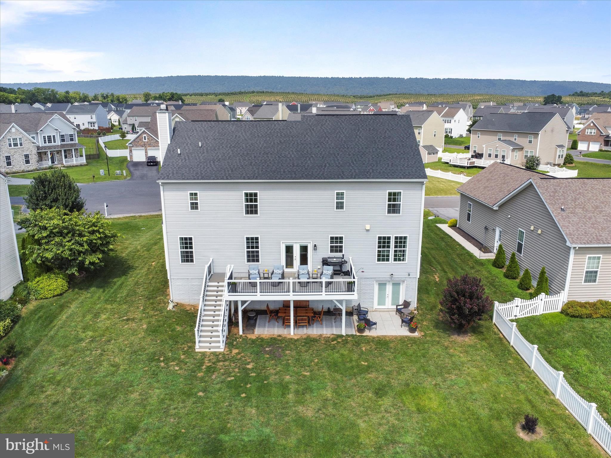 SPRINGDALE FARM - Residential