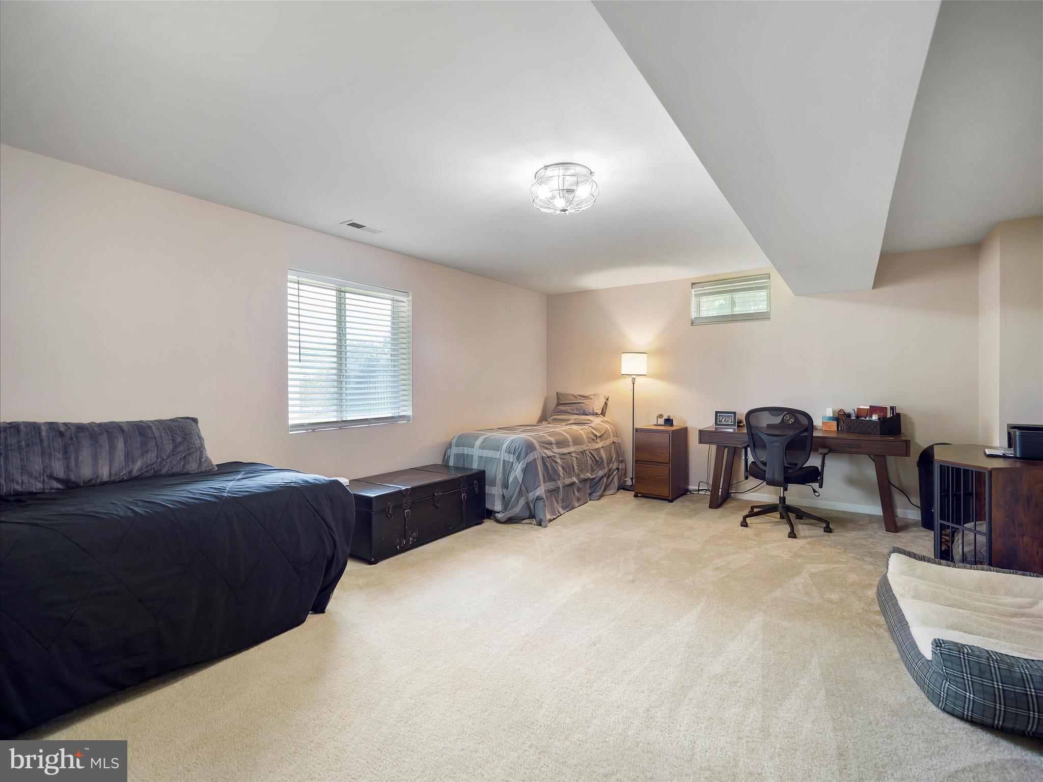 SPRINGDALE FARM - Residential