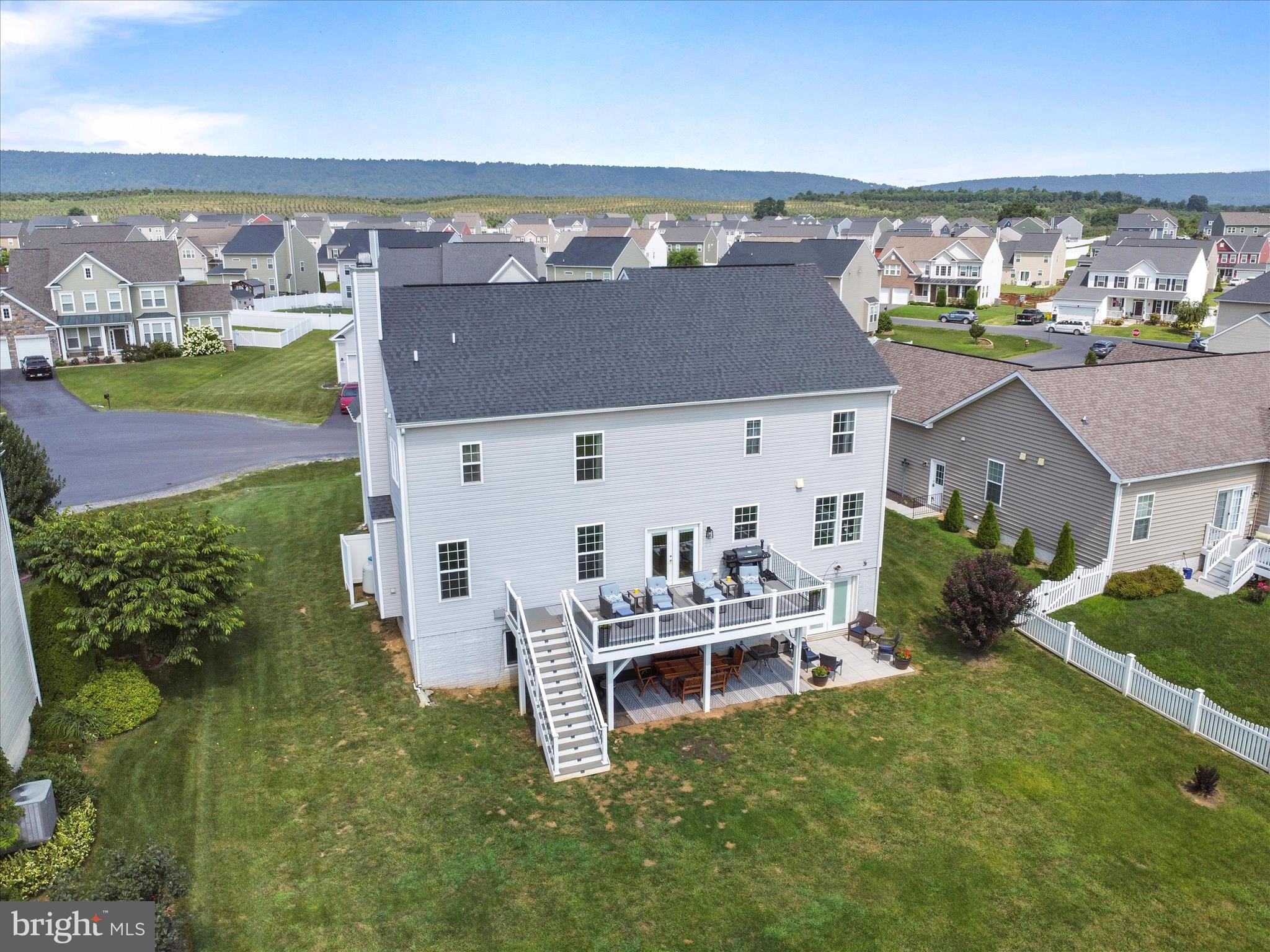 SPRINGDALE FARM - Residential