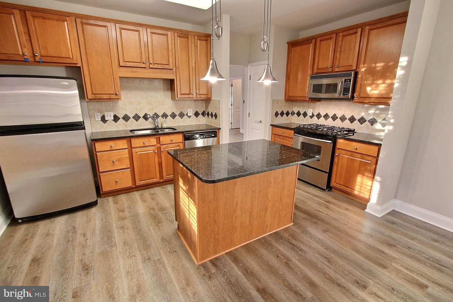 KING FARM VILLAGE - Residential