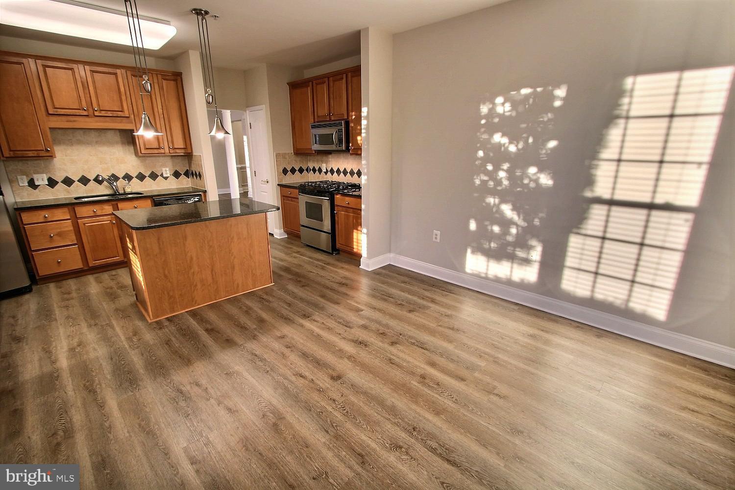 KING FARM VILLAGE - Residential