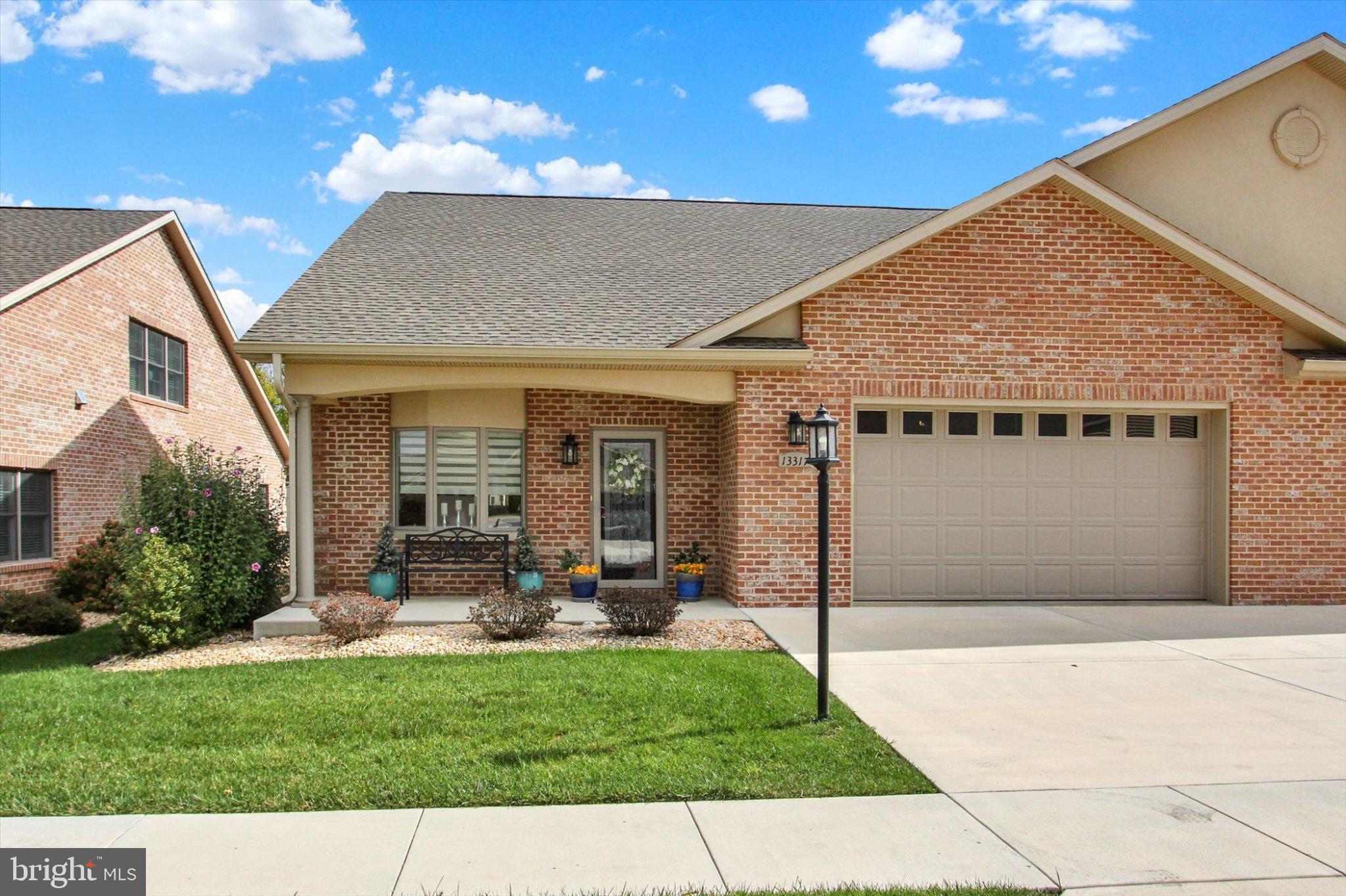 13317 DIAMOND POINTE DRIVE