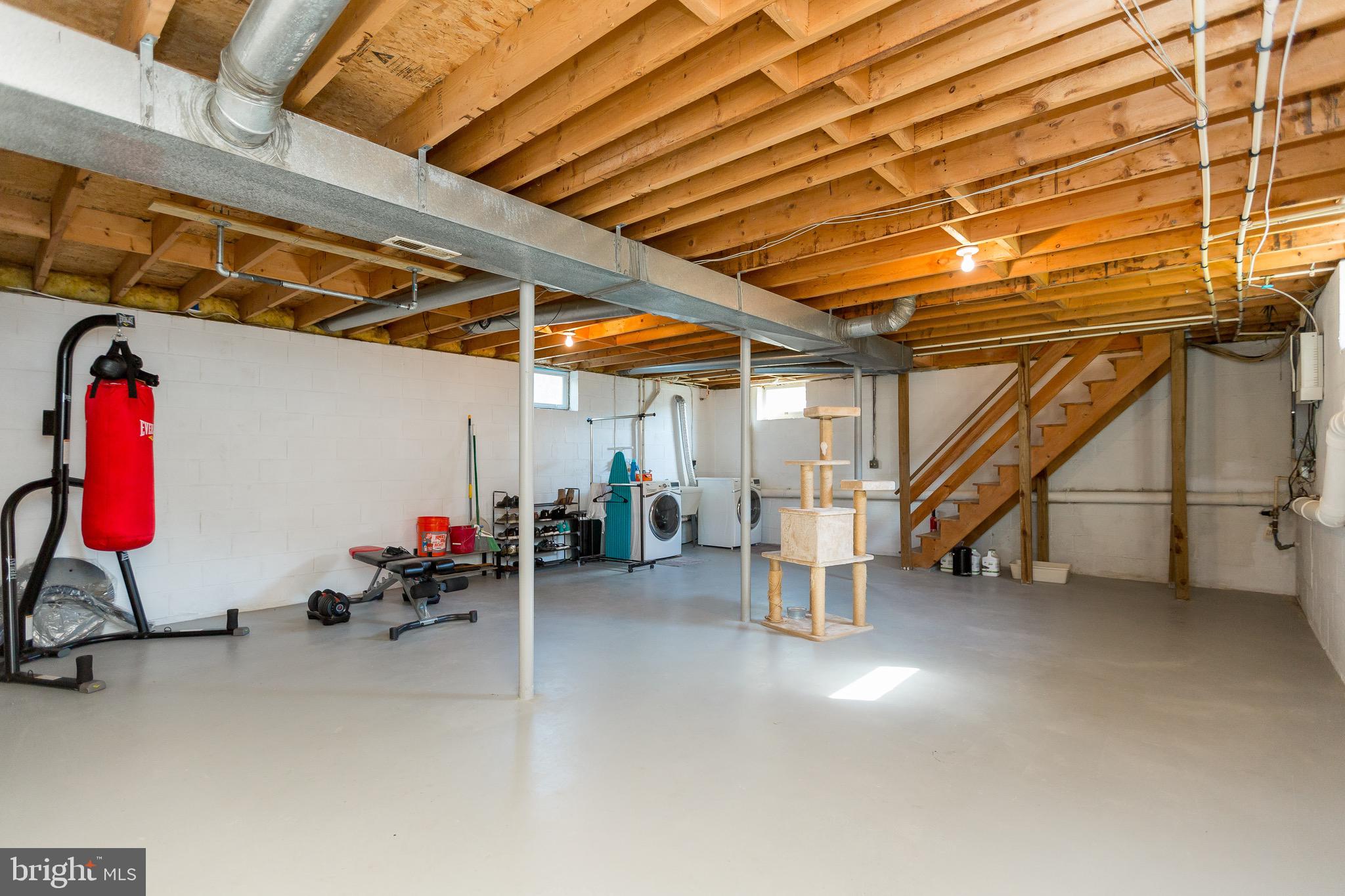 VICTORY VILLA - Residential