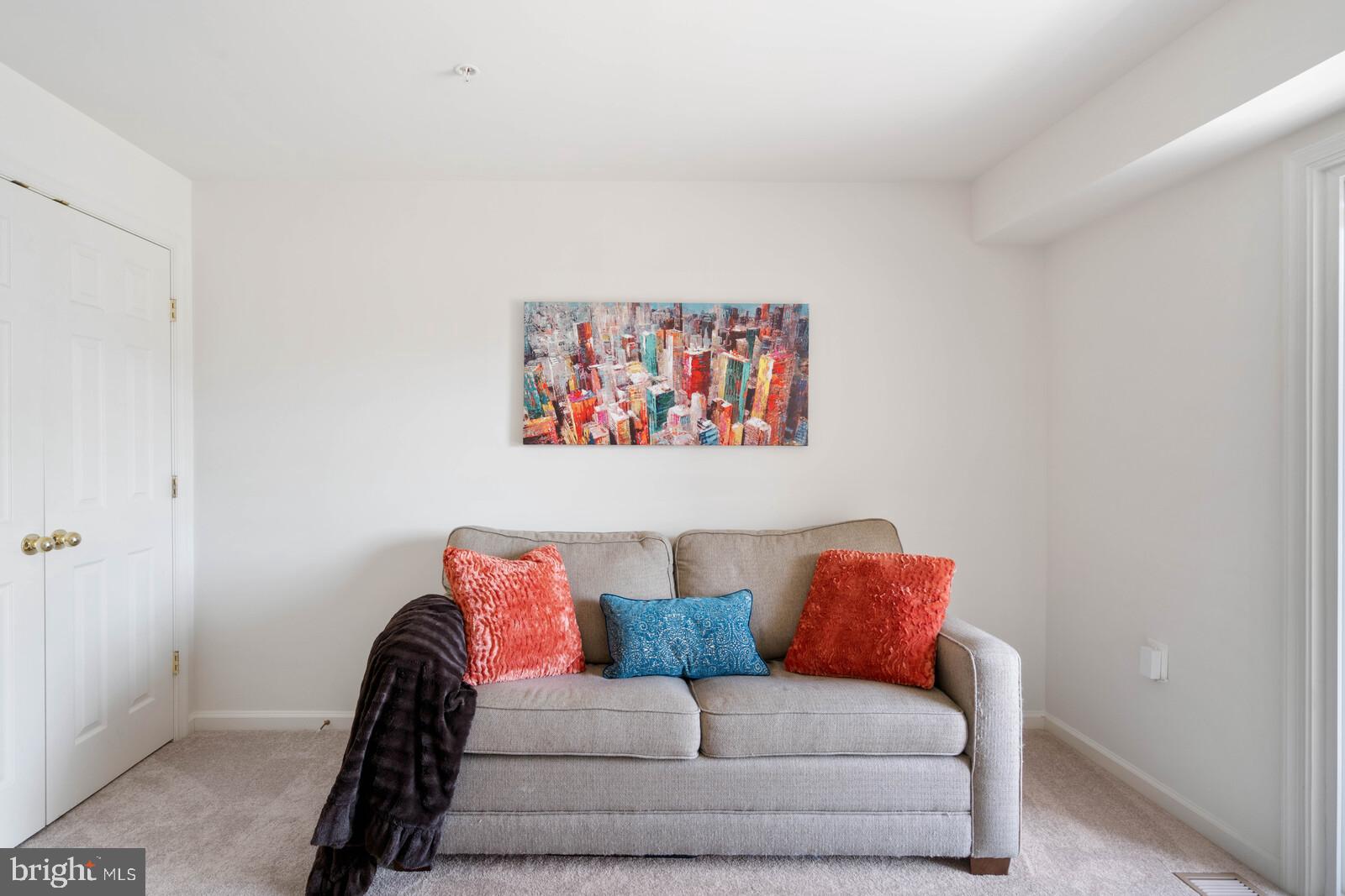 CENTREVILLE CROSSING - Residential