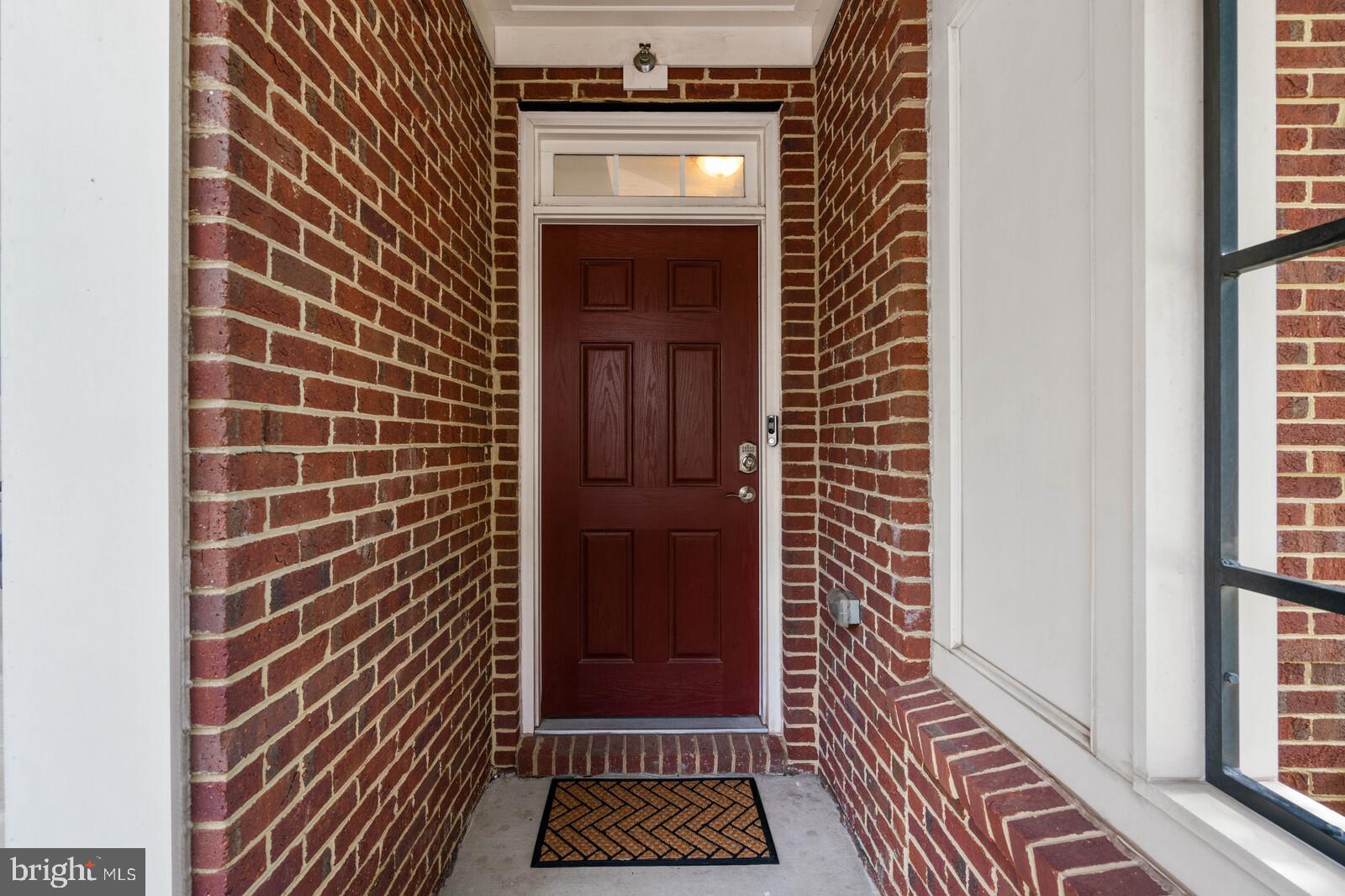 CENTREVILLE CROSSING - Residential