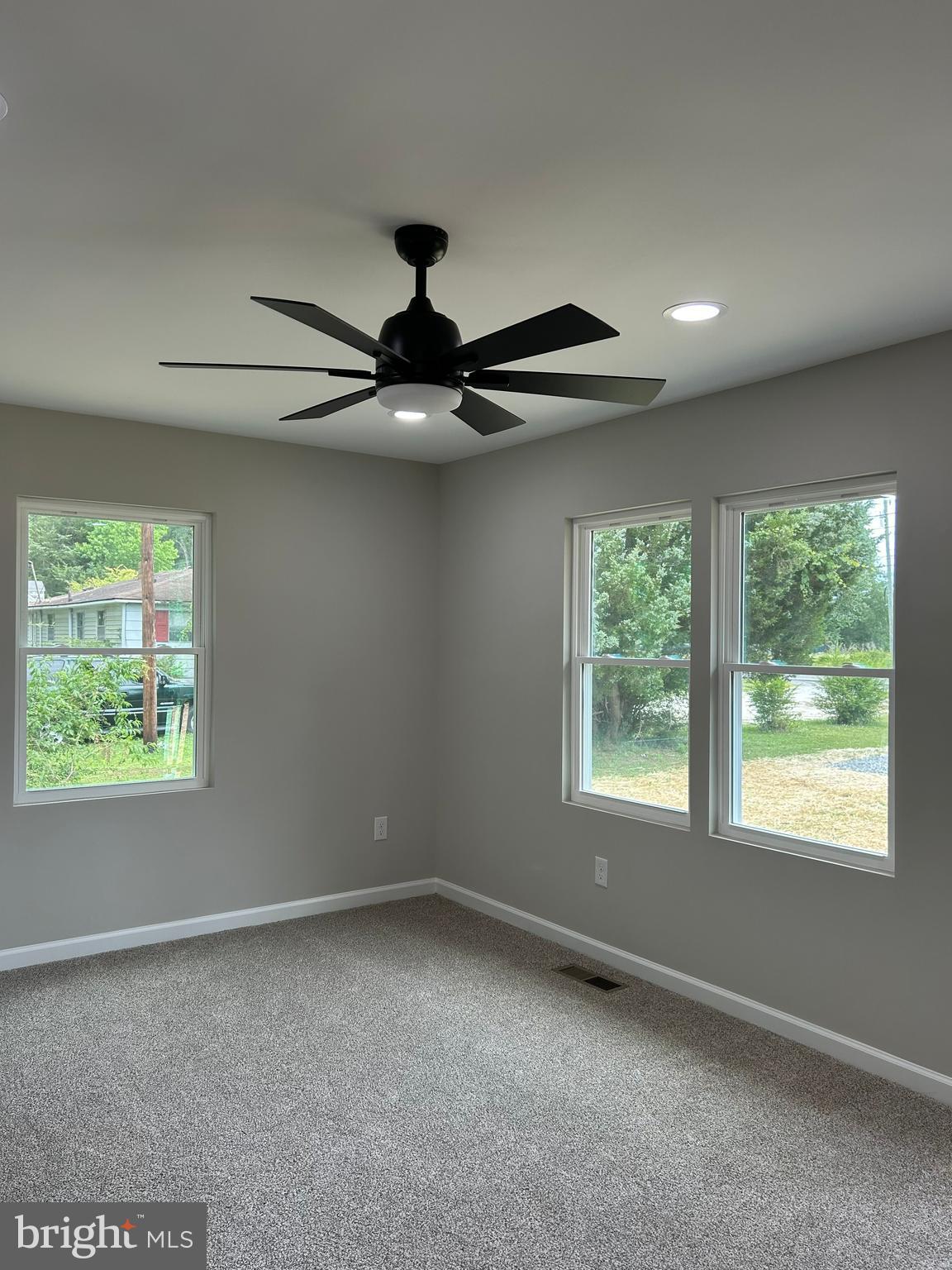 NO SUBDIVISION - Residential