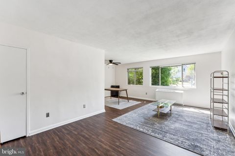3701 5TH STREET S 212 ARLINGTON VA 22204