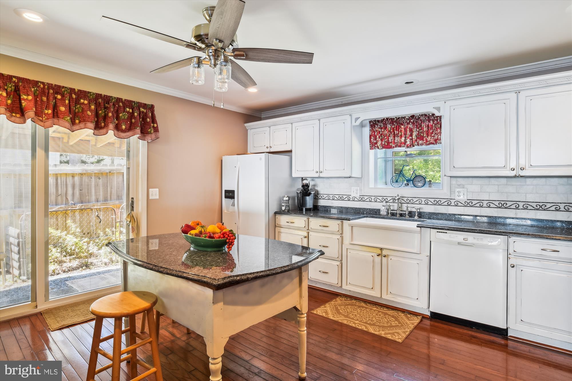 NORTH SHORE - Residential