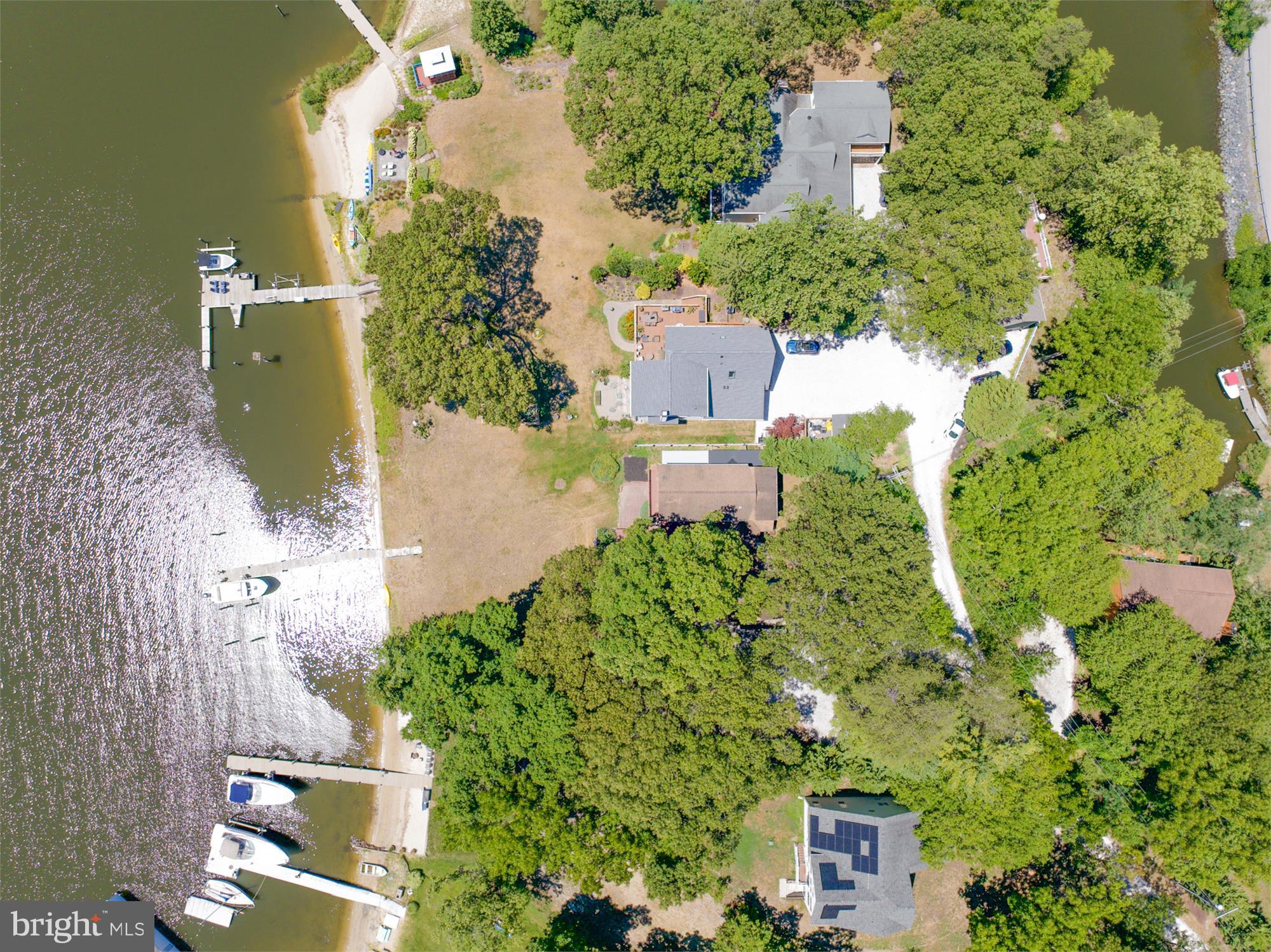 NORTH SHORE - Residential