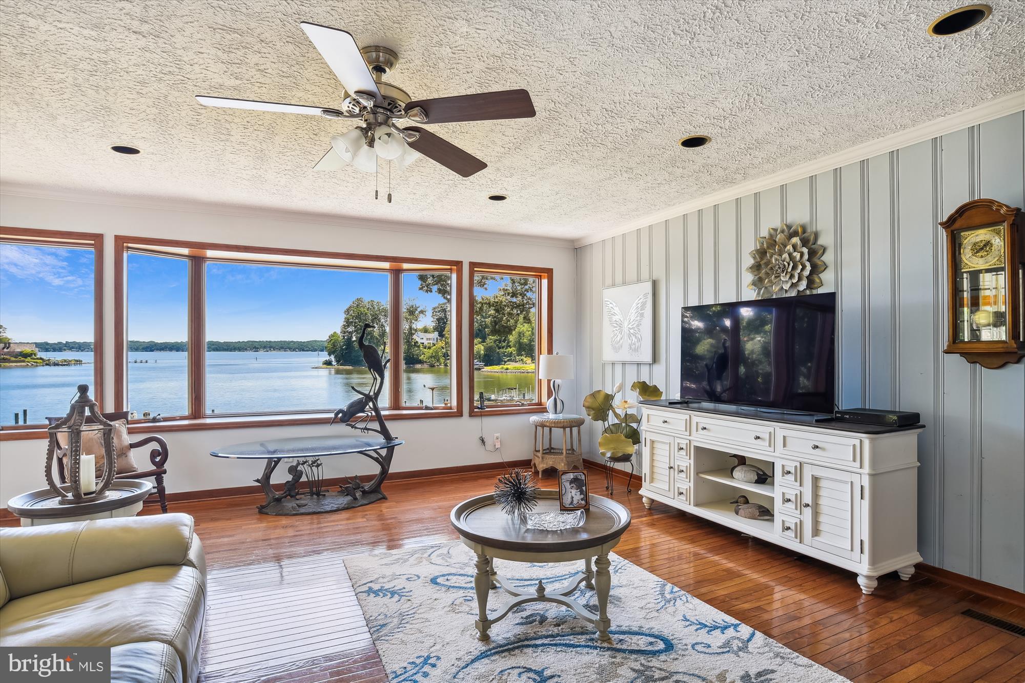 NORTH SHORE - Residential