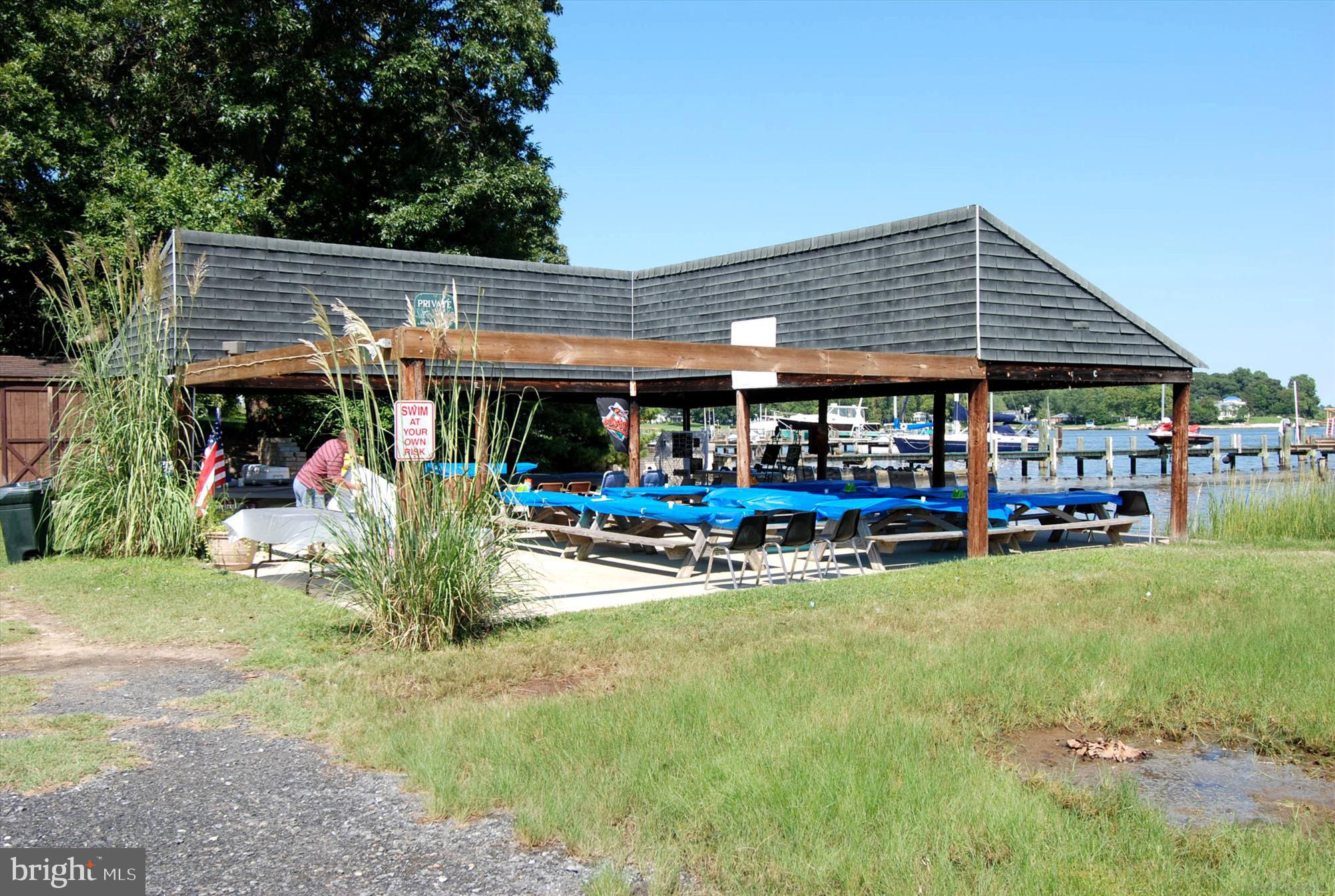 NORTH SHORE - Residential