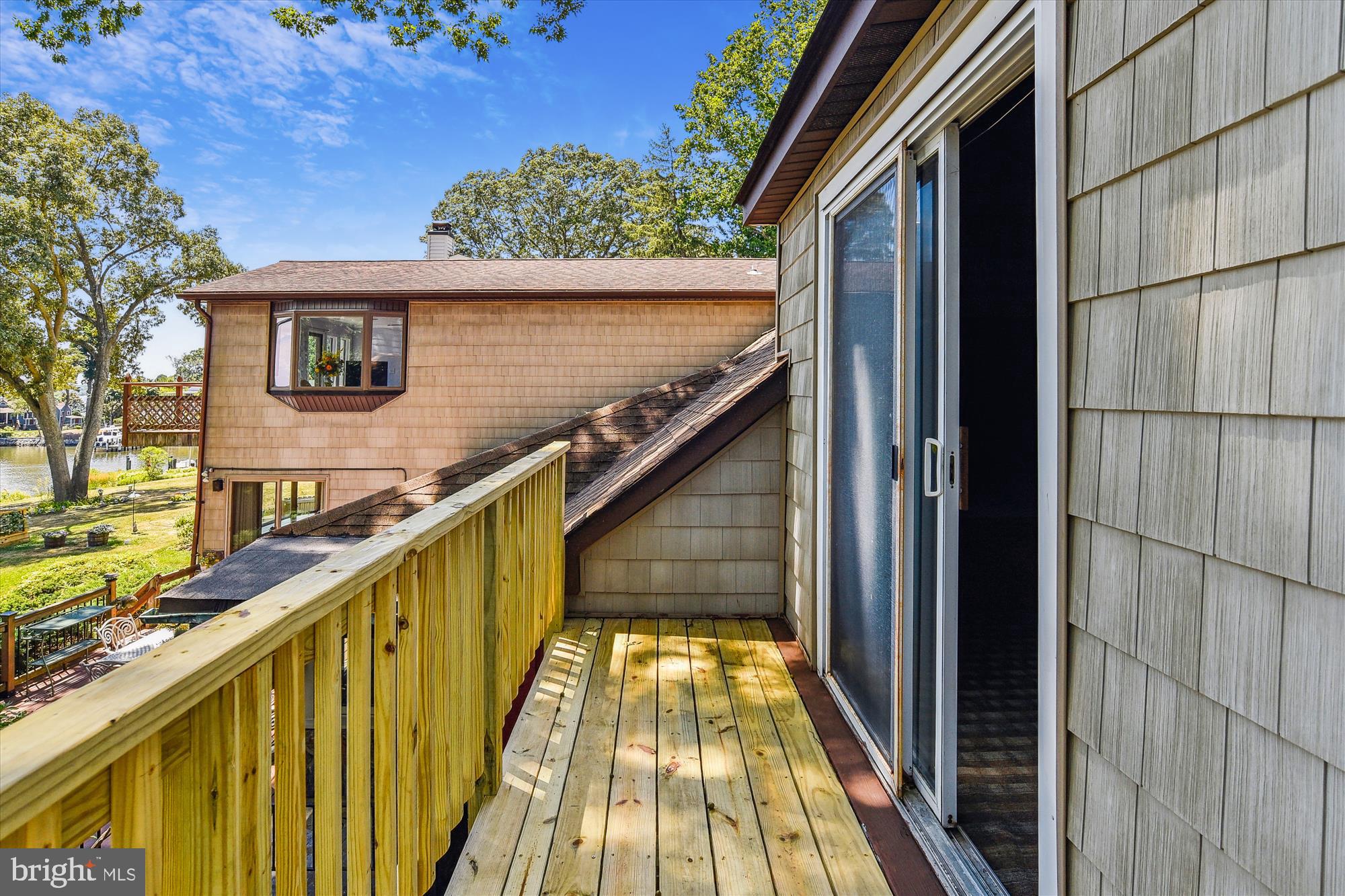 NORTH SHORE - Residential