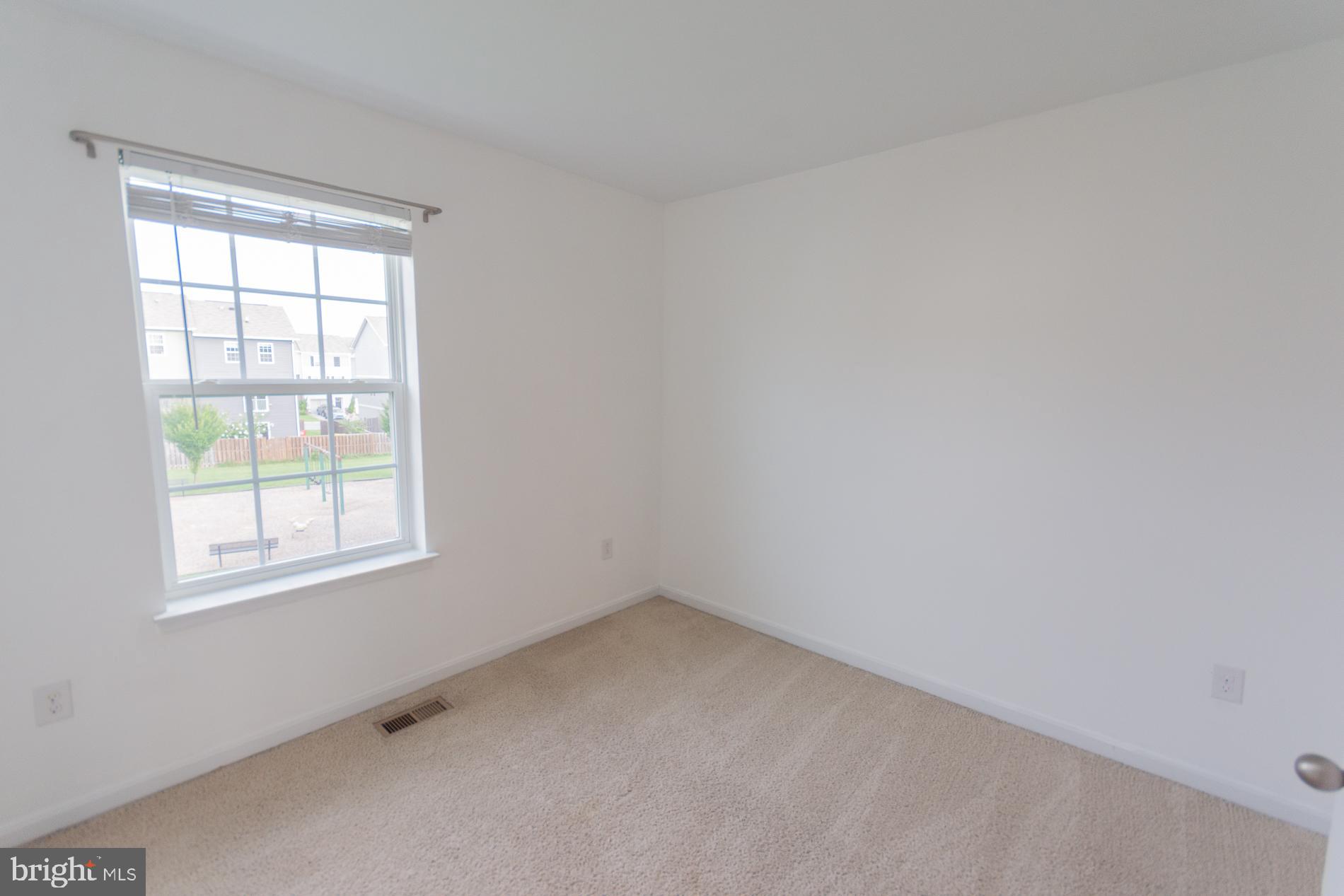 BERKELEY RIDGE - Residential