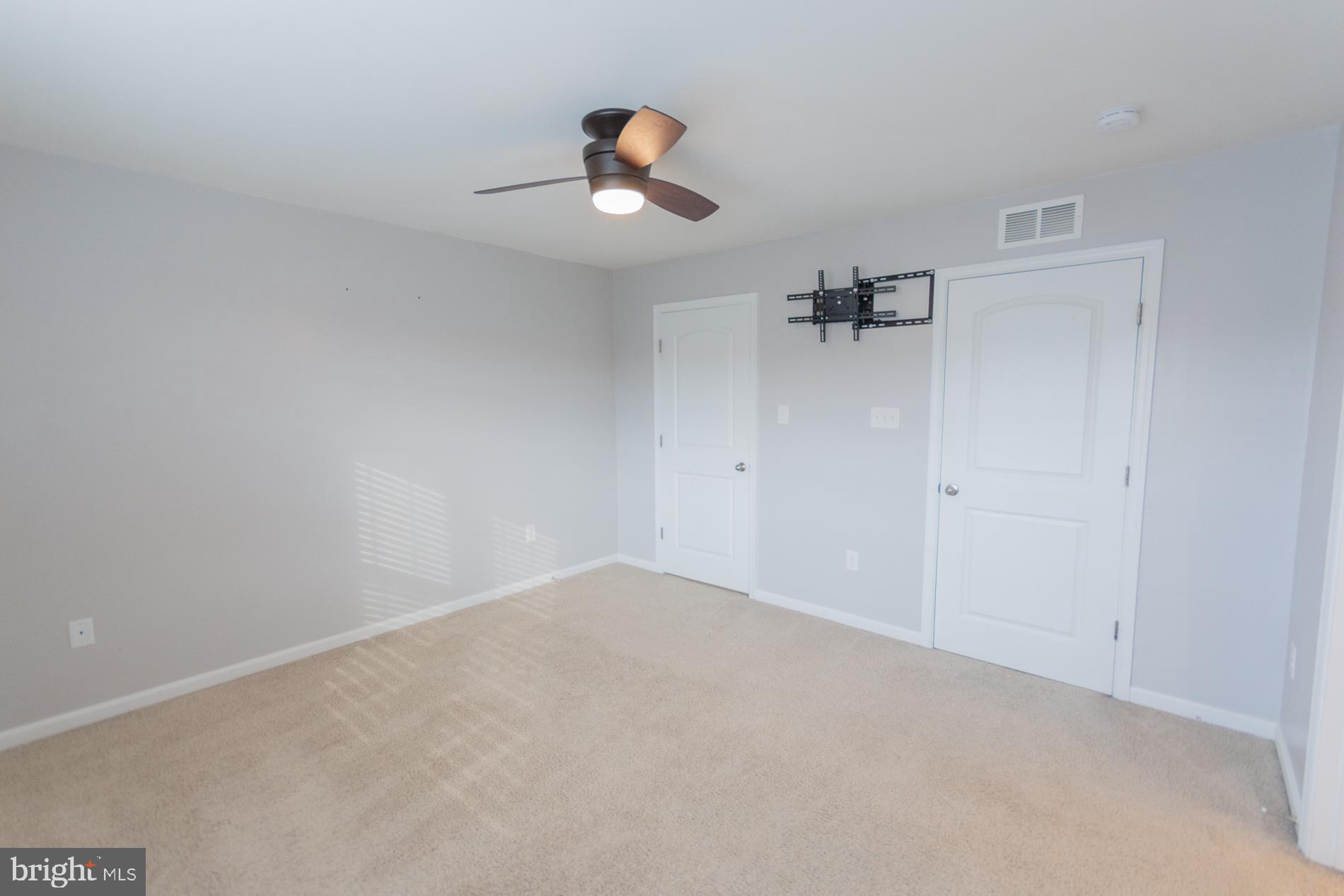 BERKELEY RIDGE - Residential