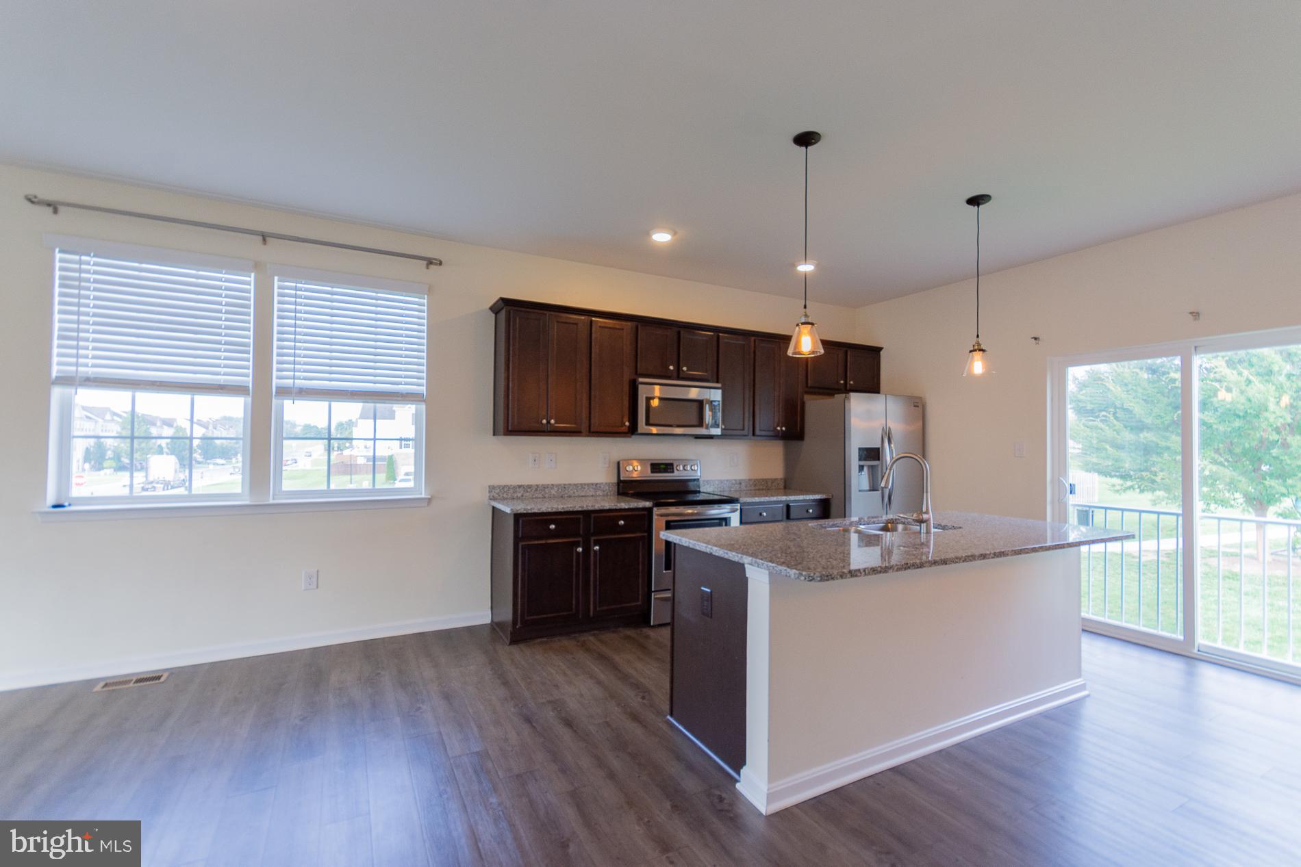 BERKELEY RIDGE - Residential