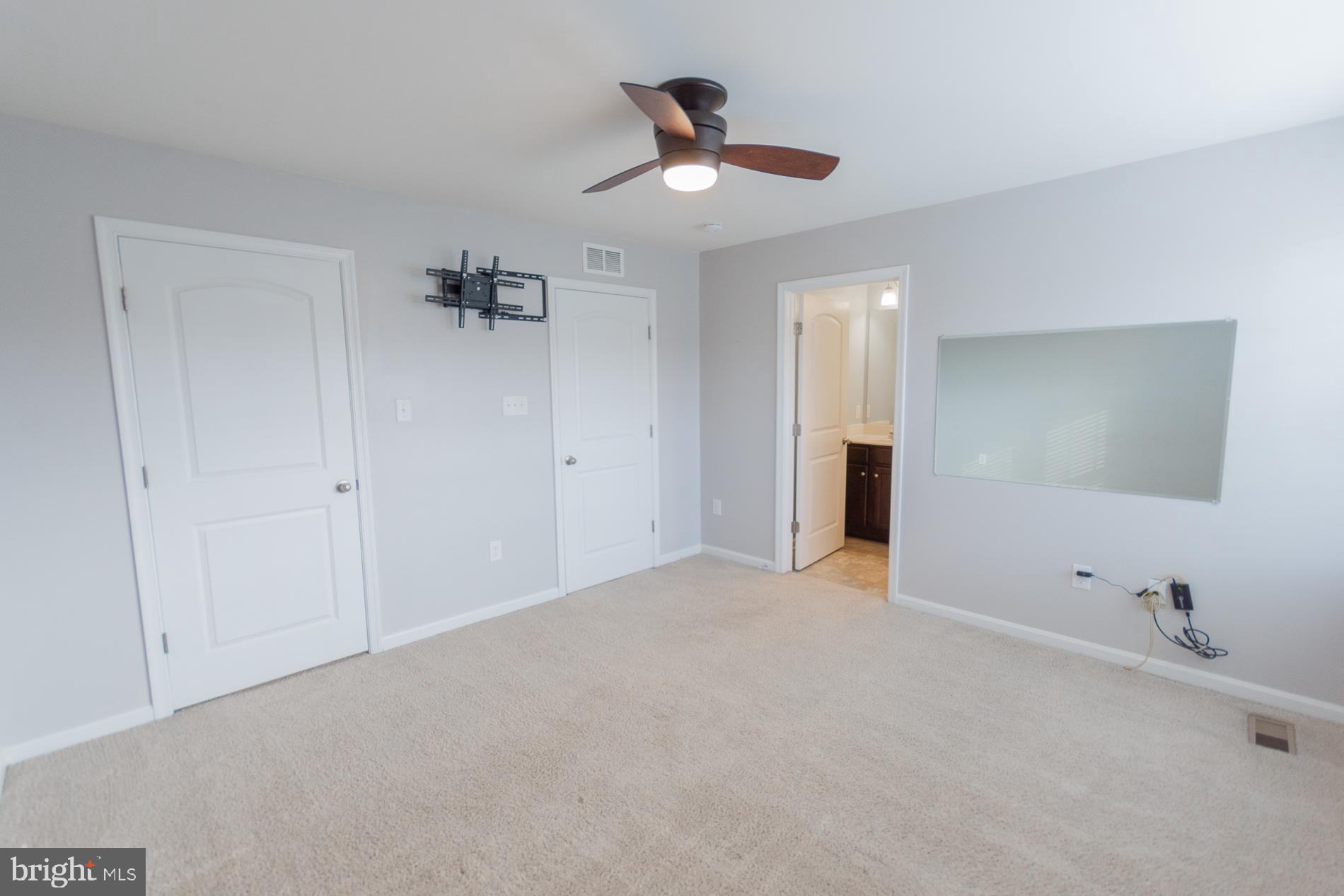 BERKELEY RIDGE - Residential