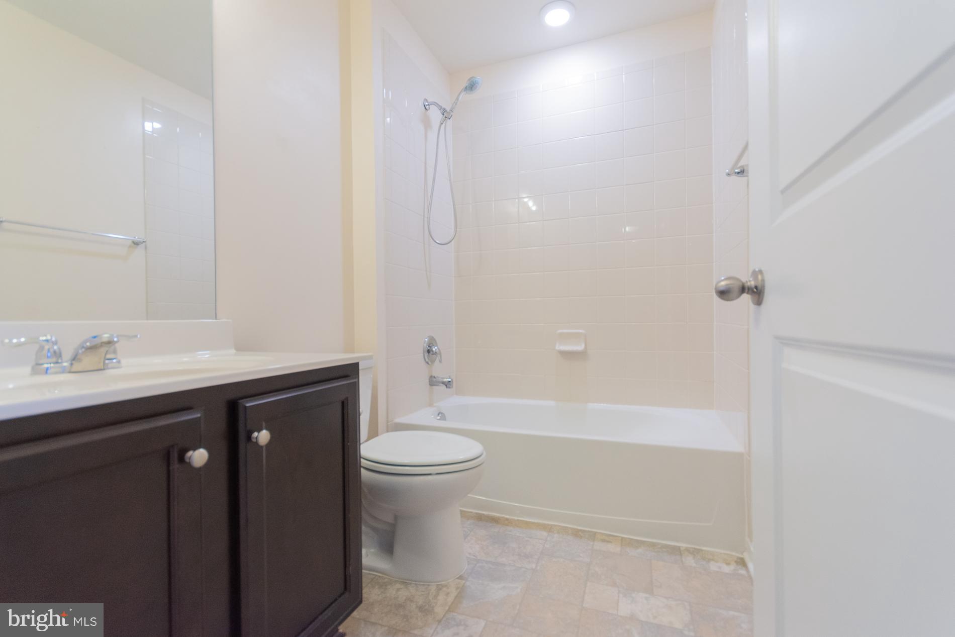 BERKELEY RIDGE - Residential