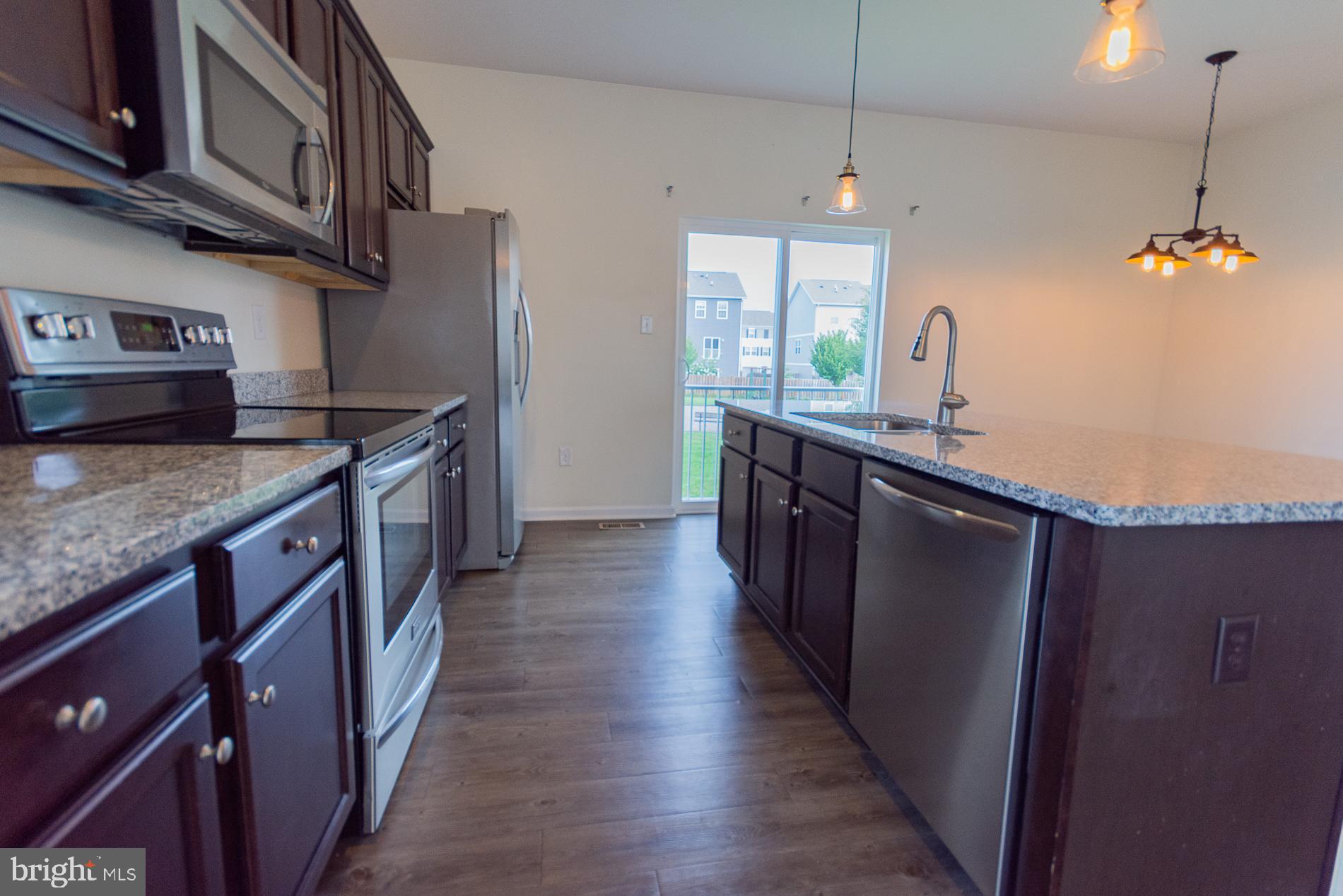 BERKELEY RIDGE - Residential