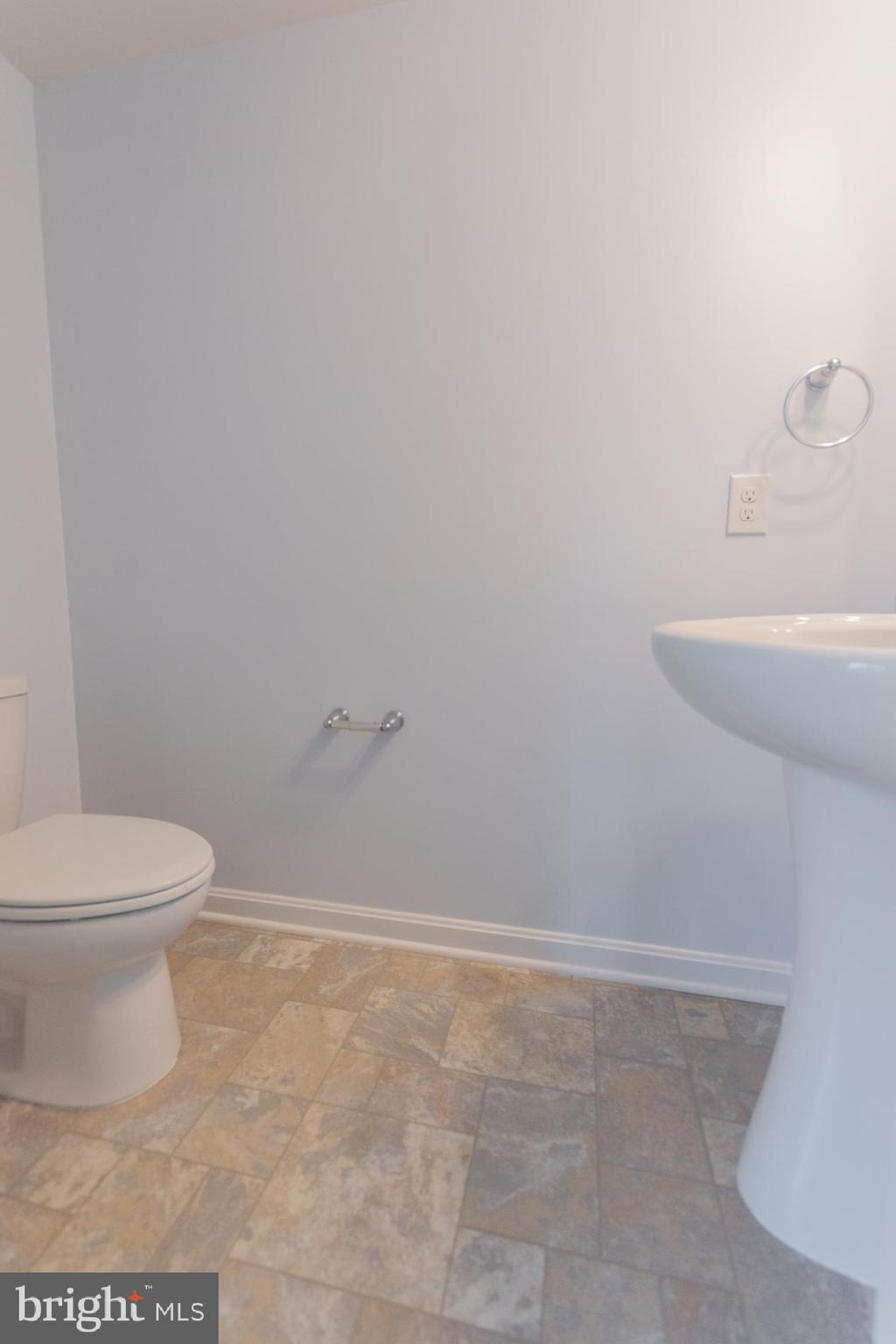 BERKELEY RIDGE - Residential