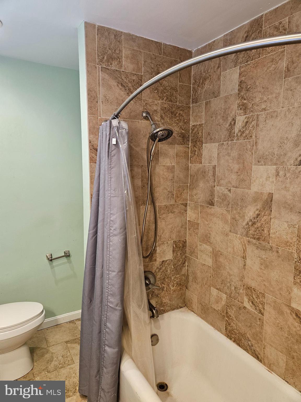 GLENN DALE - Residential