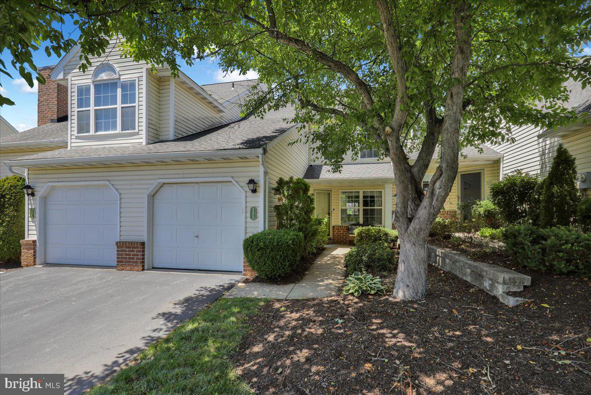 132 HICKORY LANE