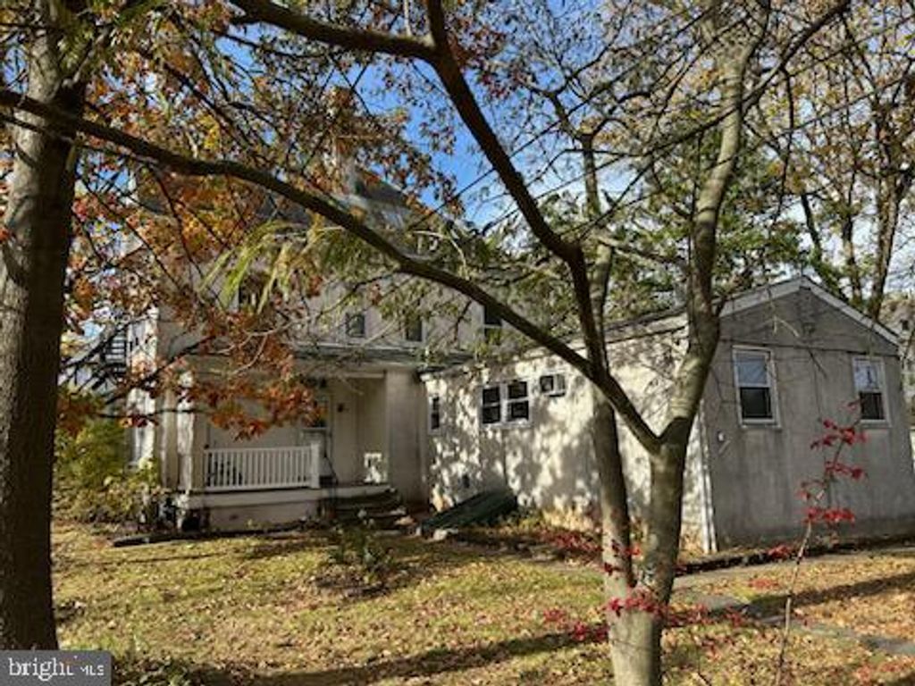 Photo of 135 Third, LANSDALE, PA 19446 (MLS # PAMC2162406)