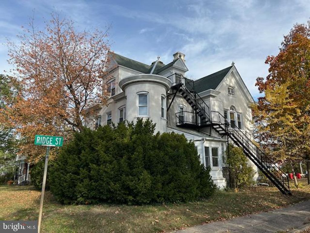 Photo of 135 Third, LANSDALE, PA 19446 (MLS # PAMC2162406)