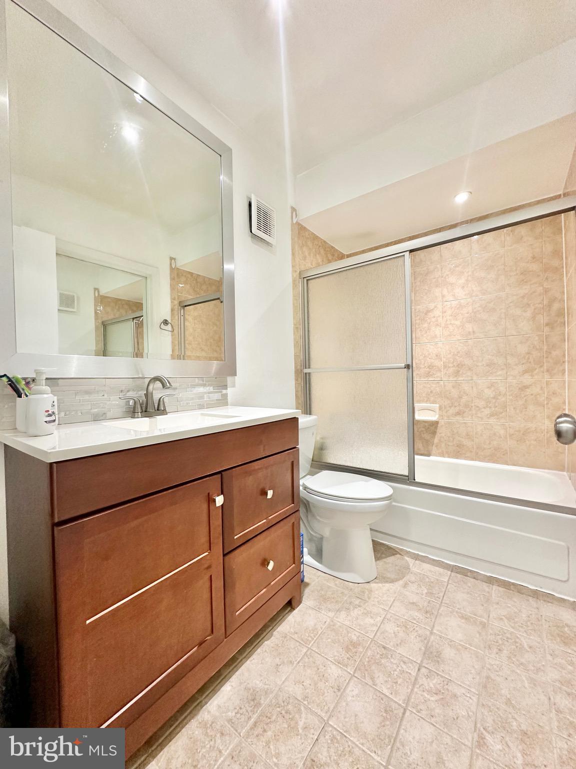 CARDINAL FOREST - Residential Lease