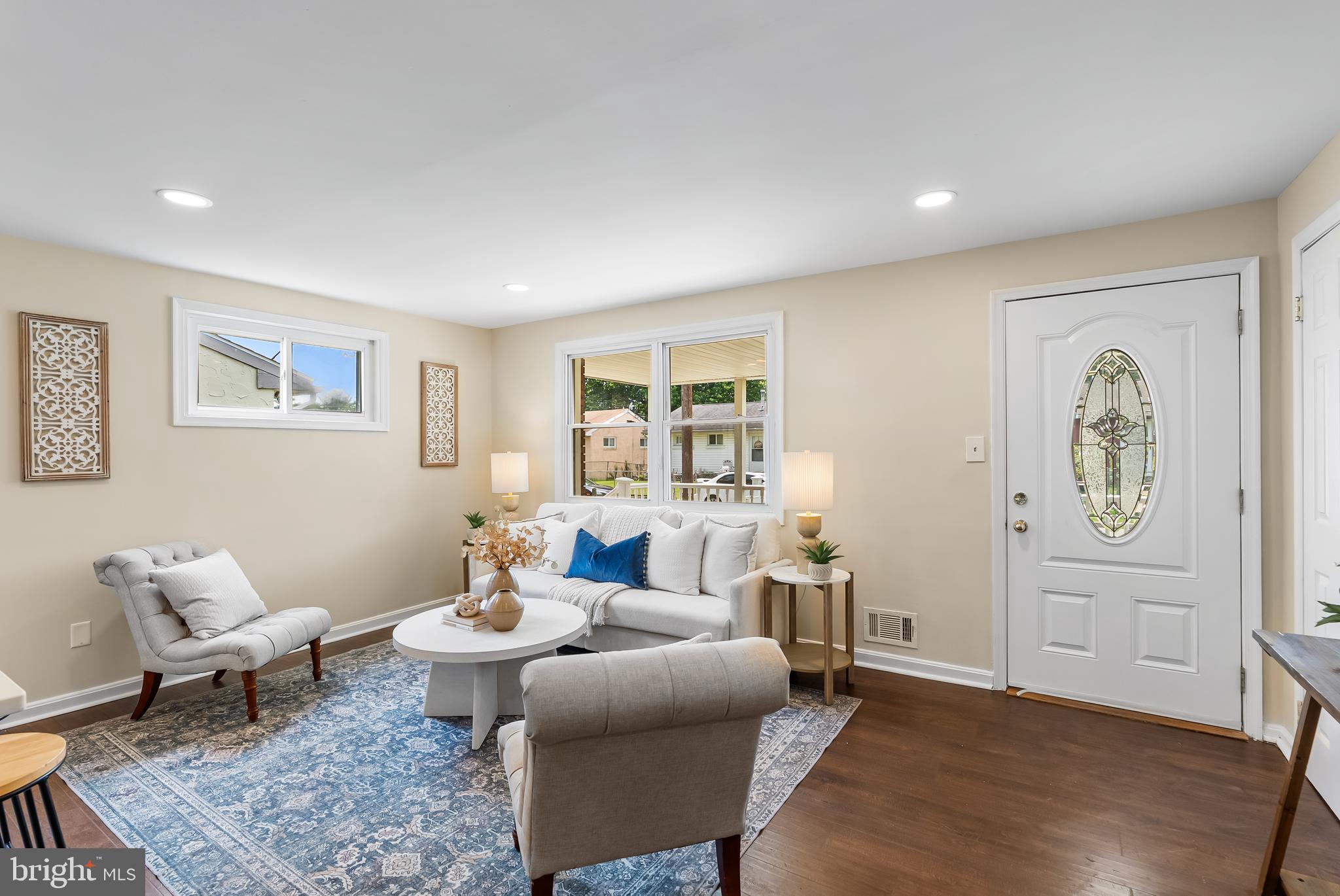 ARUNDEL GARDENS - Residential