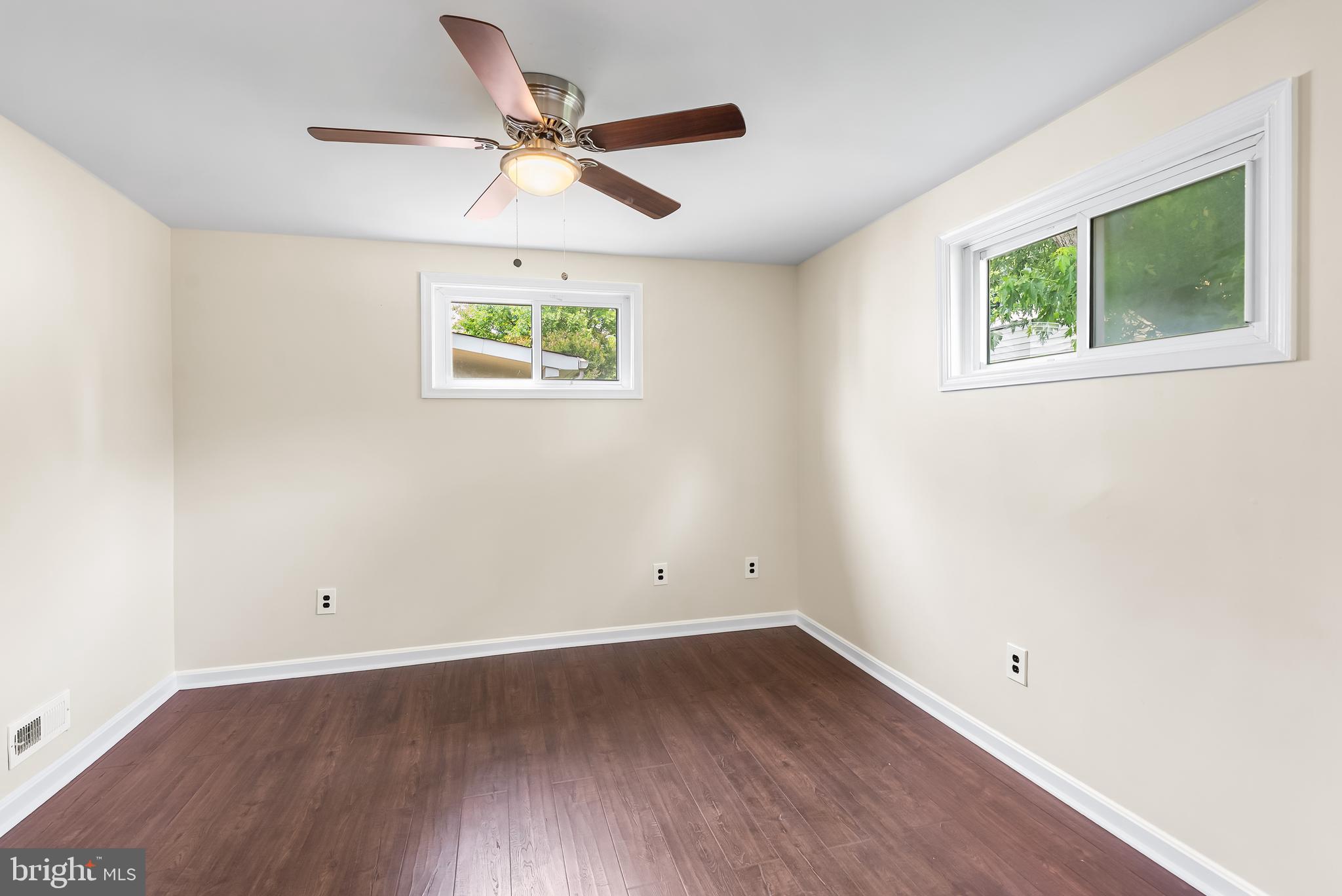 ARUNDEL GARDENS - Residential