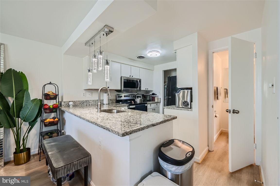 ROGERS FORGE - Residential