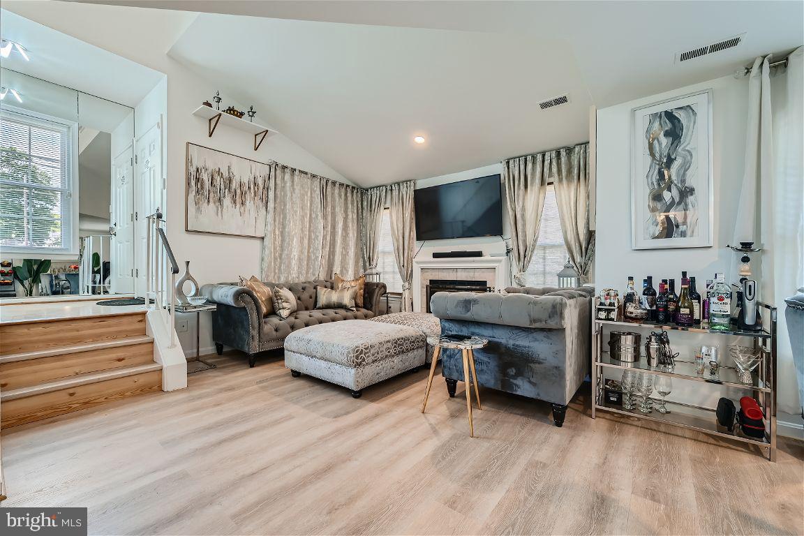 20006 CANEBRAKE COURT