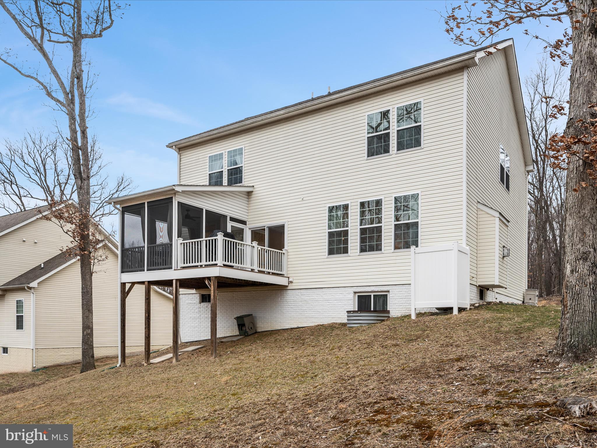 LAKE HOLIDAY ESTATES - Residential