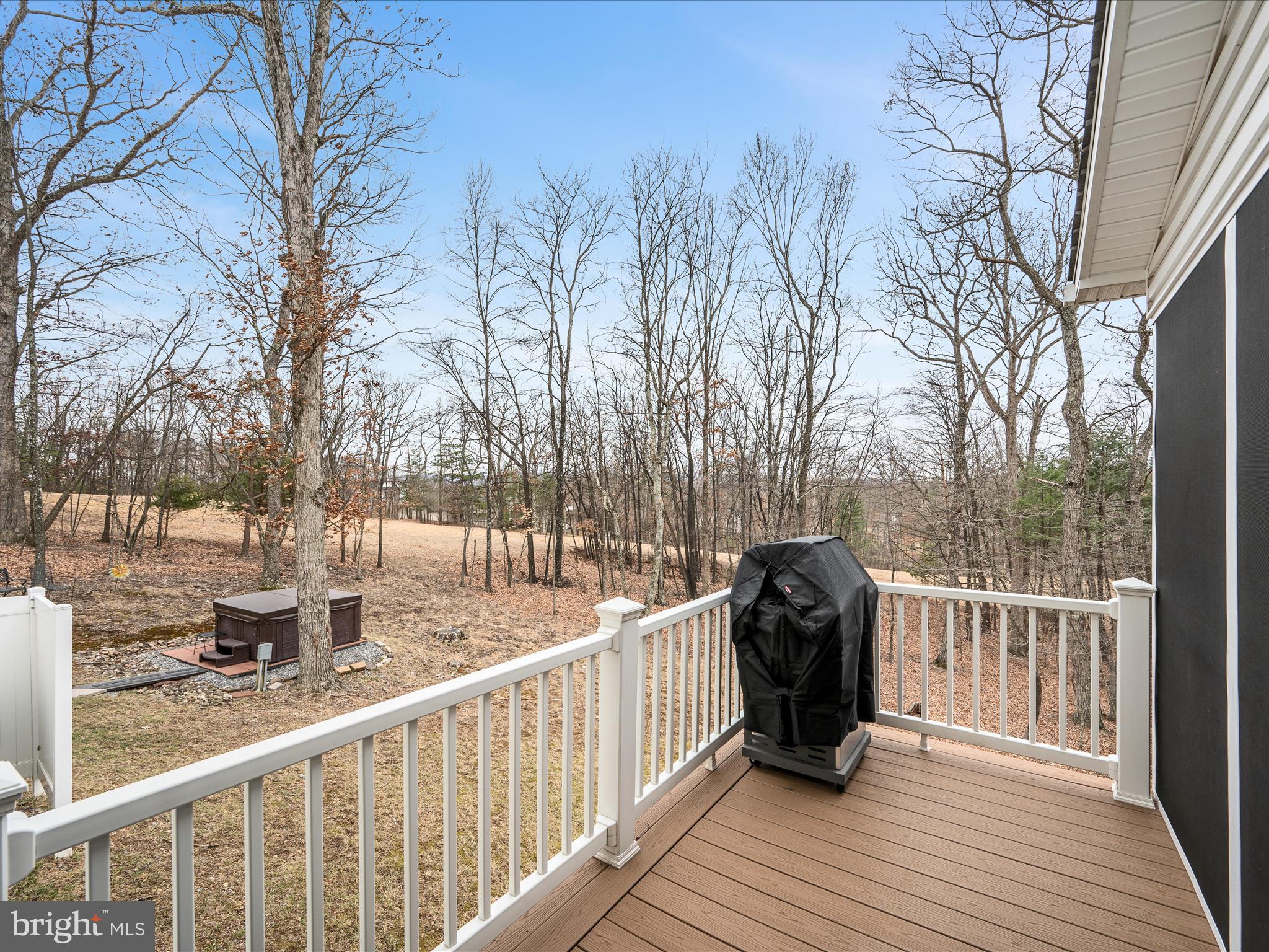 LAKE HOLIDAY ESTATES - Residential