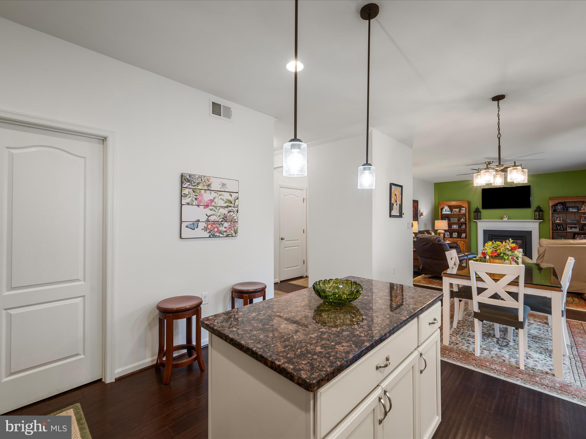 LAKE HOLIDAY ESTATES - Residential