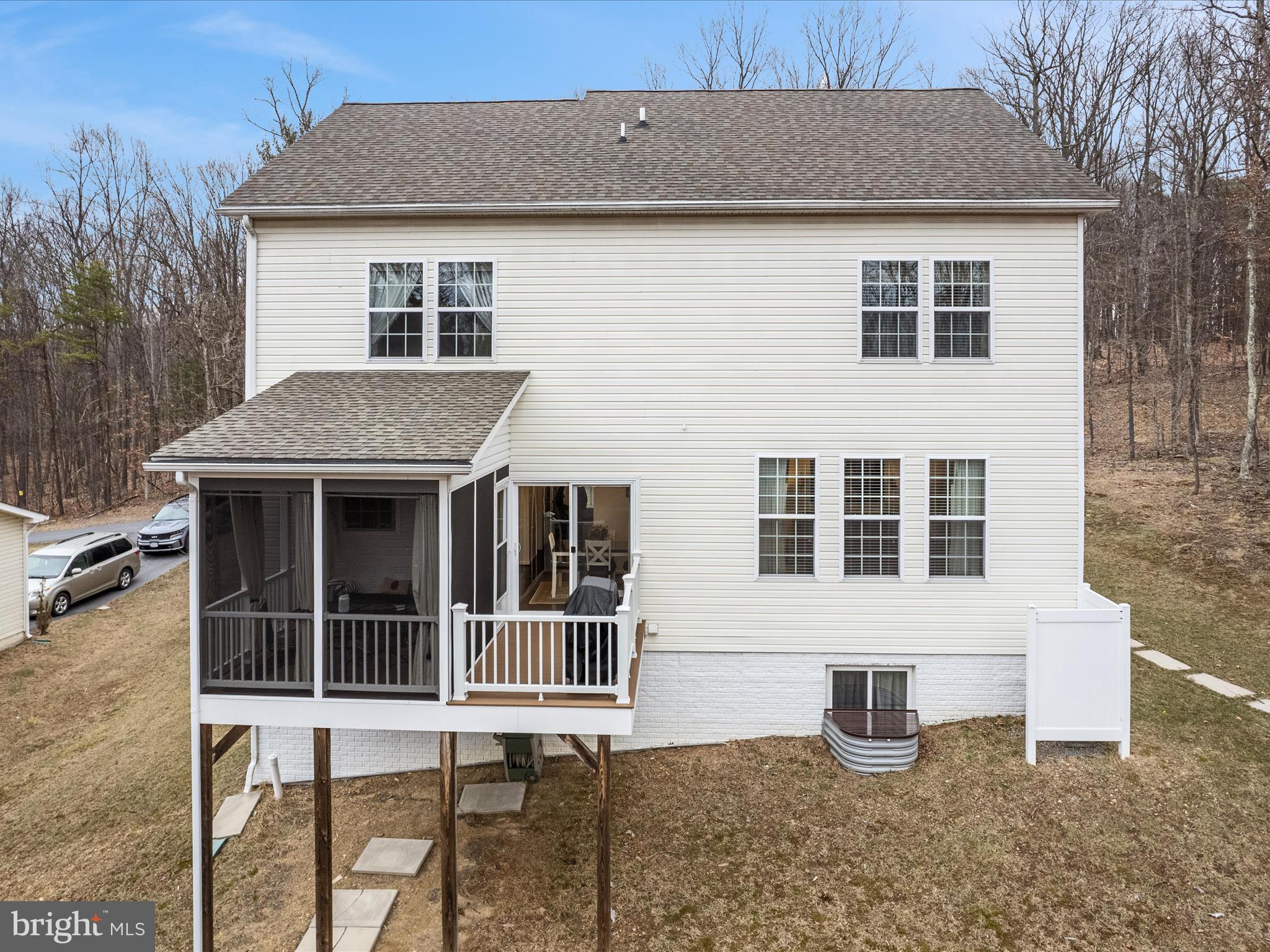 LAKE HOLIDAY ESTATES - Residential