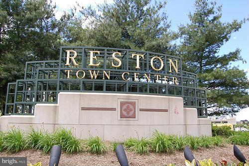 RESTON - Residential
