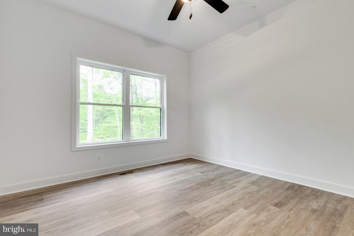 CANTERLEIGH - Residential