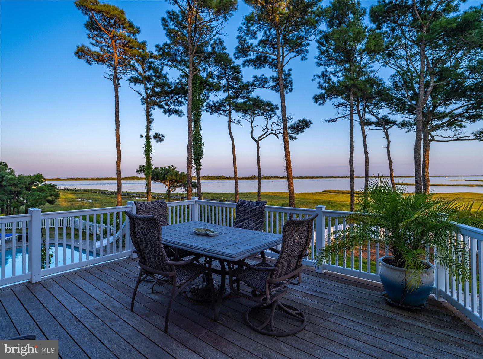 OCEAN REEF - Residential