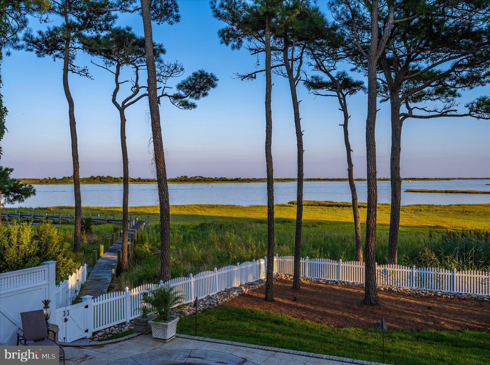 OCEAN REEF - Residential