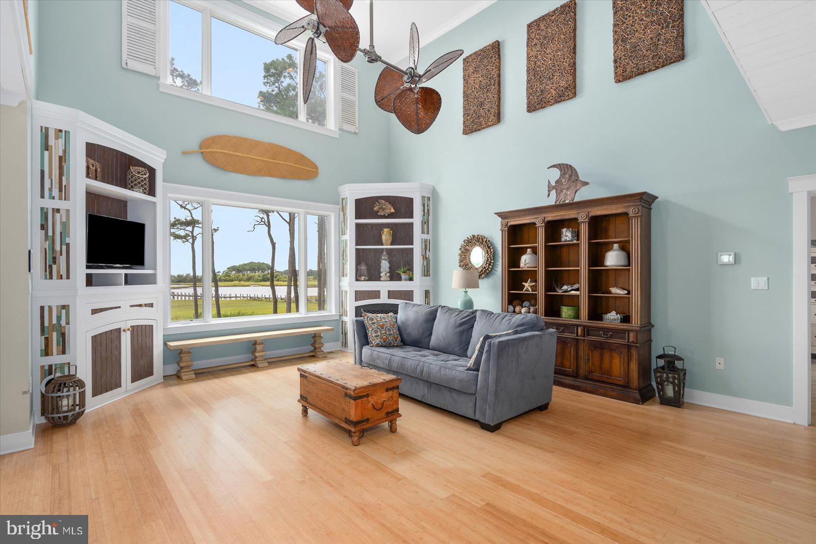 OCEAN REEF - Residential