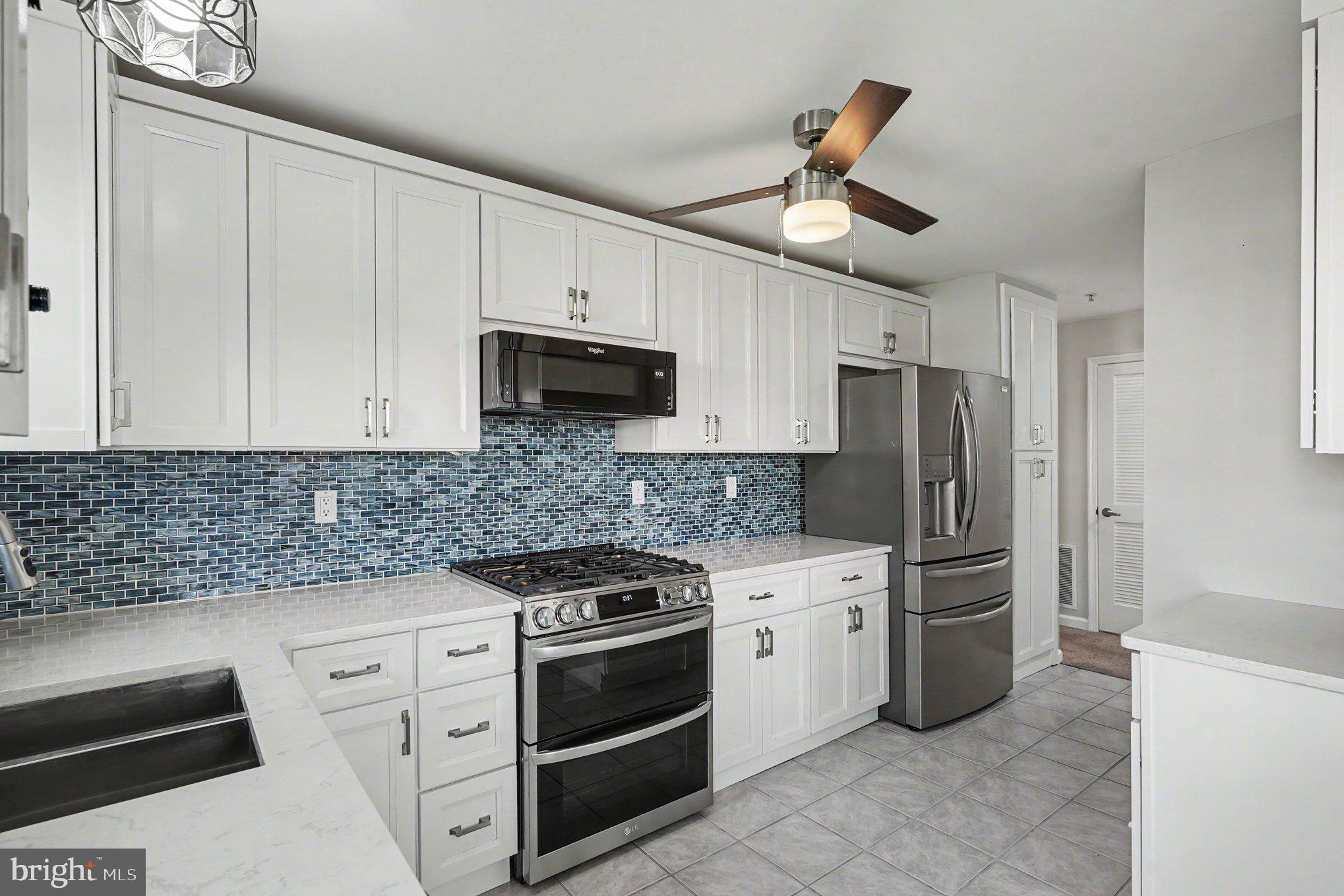 1400 BONNETT PLACE B 116