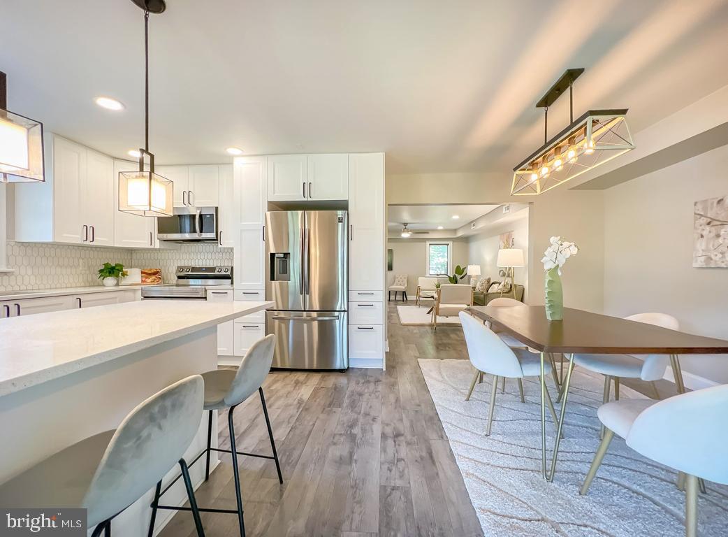 HOLLYBROOKE - Residential