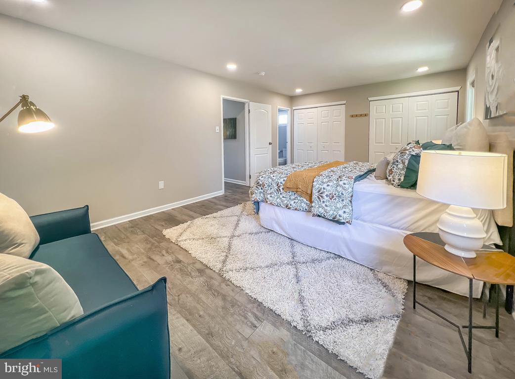 HOLLYBROOKE - Residential