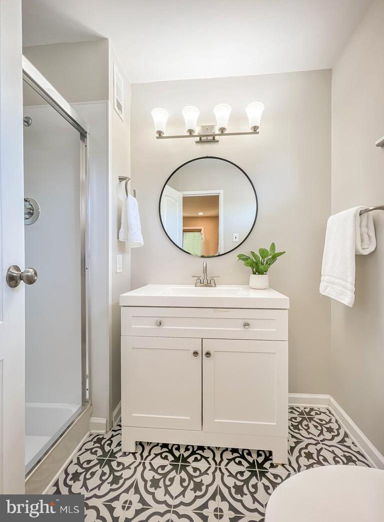 HOLLYBROOKE - Residential