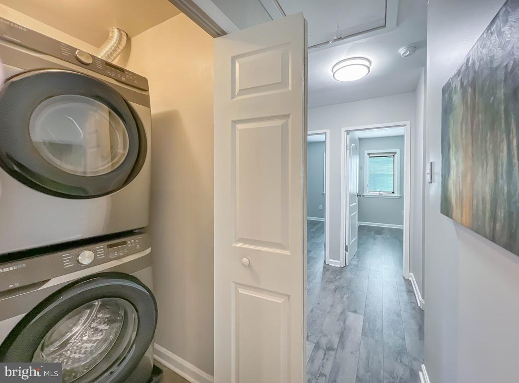 HOLLYBROOKE - Residential