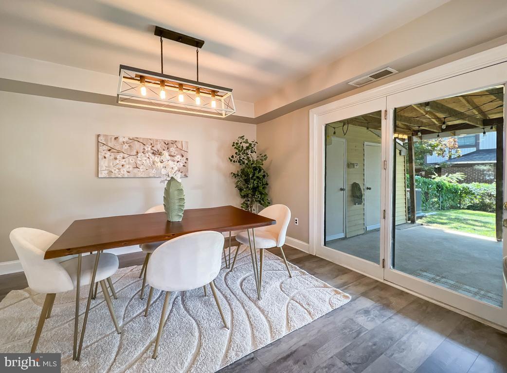 HOLLYBROOKE - Residential