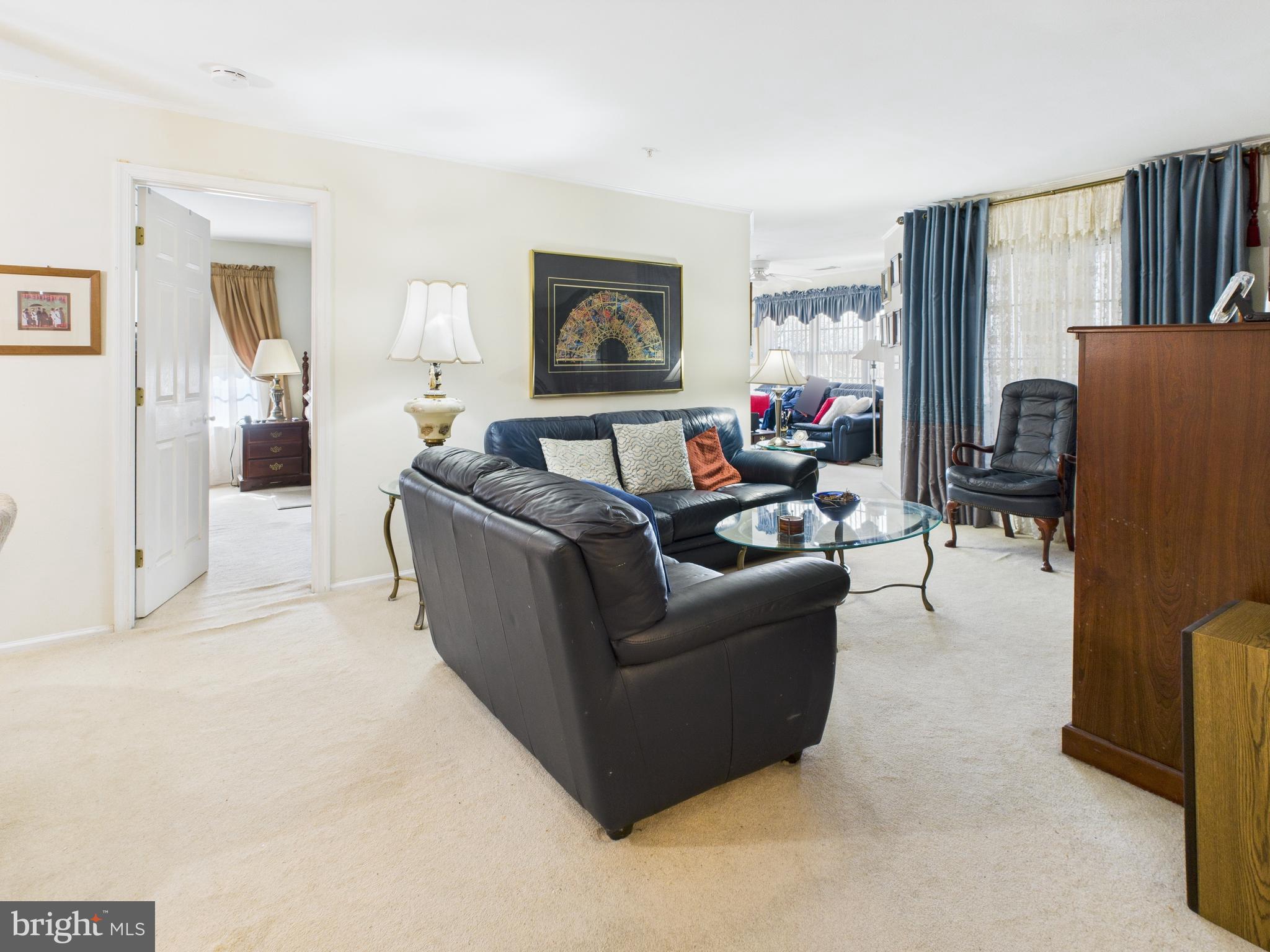 ENGLISH COUNTRY MANOR - Residential